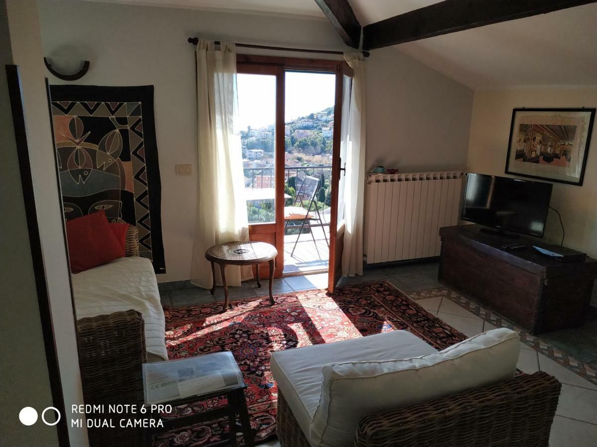Апартаменты Mansarda Mare Bella Vista Citra Zero Zero Ottanta Trentuno Lt O738 Империя Экстерьер фото